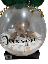 Load image into Gallery viewer, Personalized Luxury Balloon Baby Gift (Diapers)

